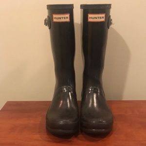 Hunter gloss boots
